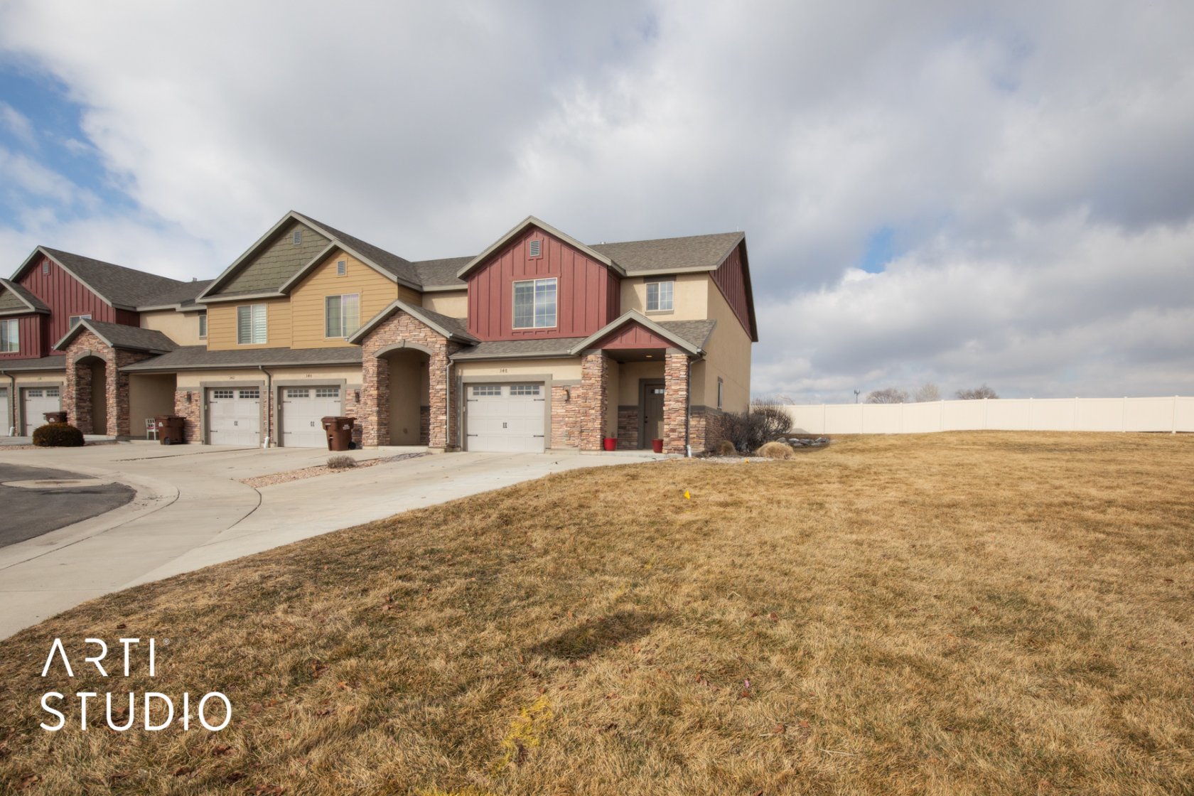 348 E Seagull Ln