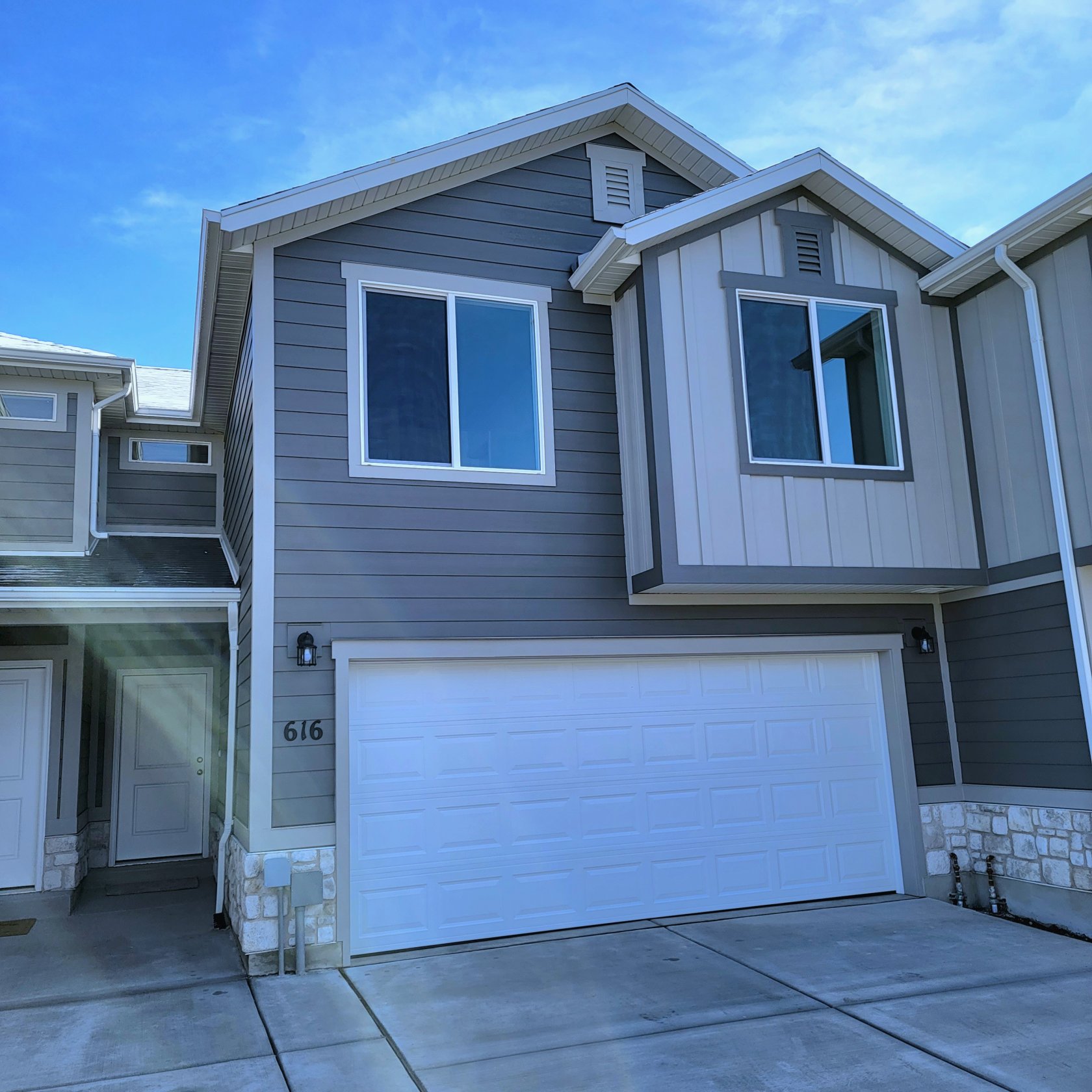616 Plum Creek Ln.