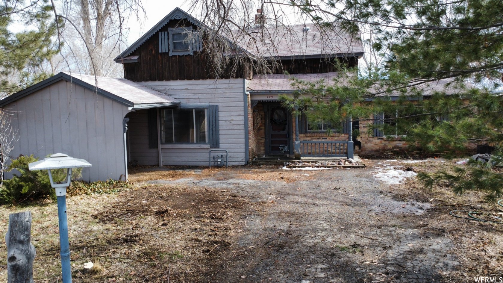 179 Willow St.
