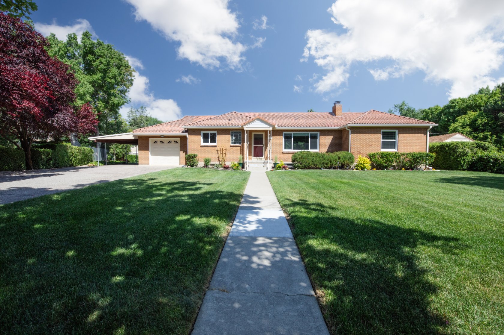 285 E Mountain View Dr