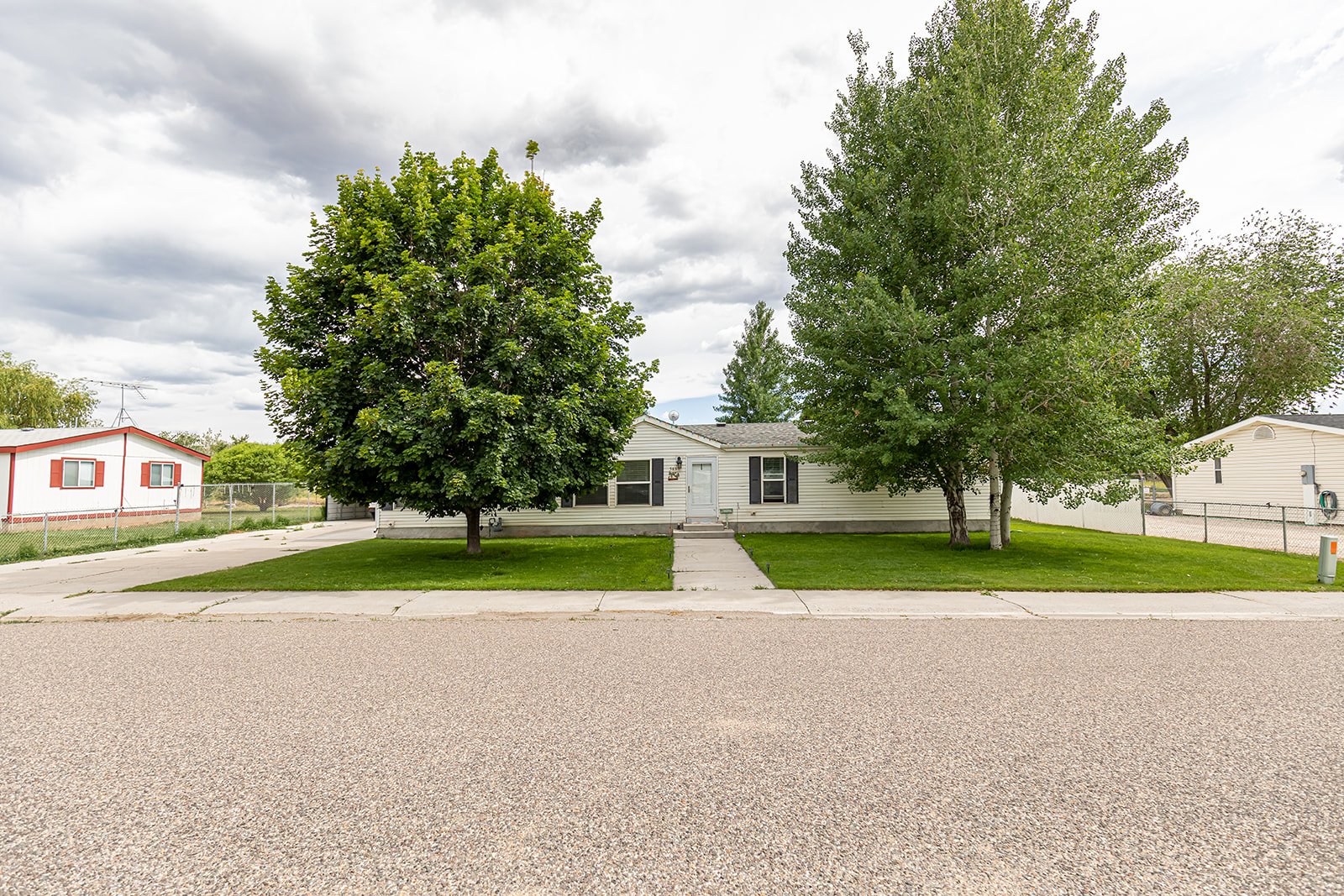583 W 125 N 