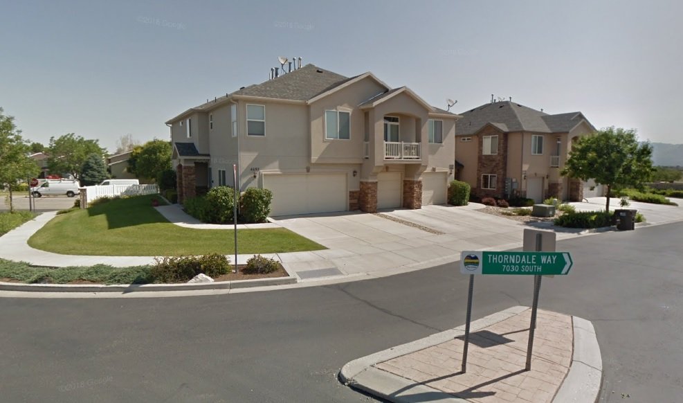 4686 W Thorndale Way