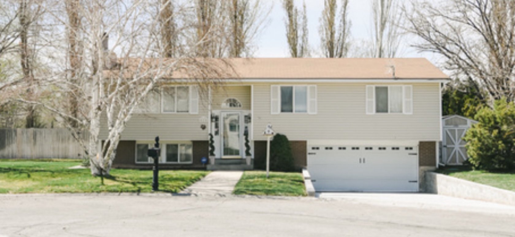 828 Lakeview 