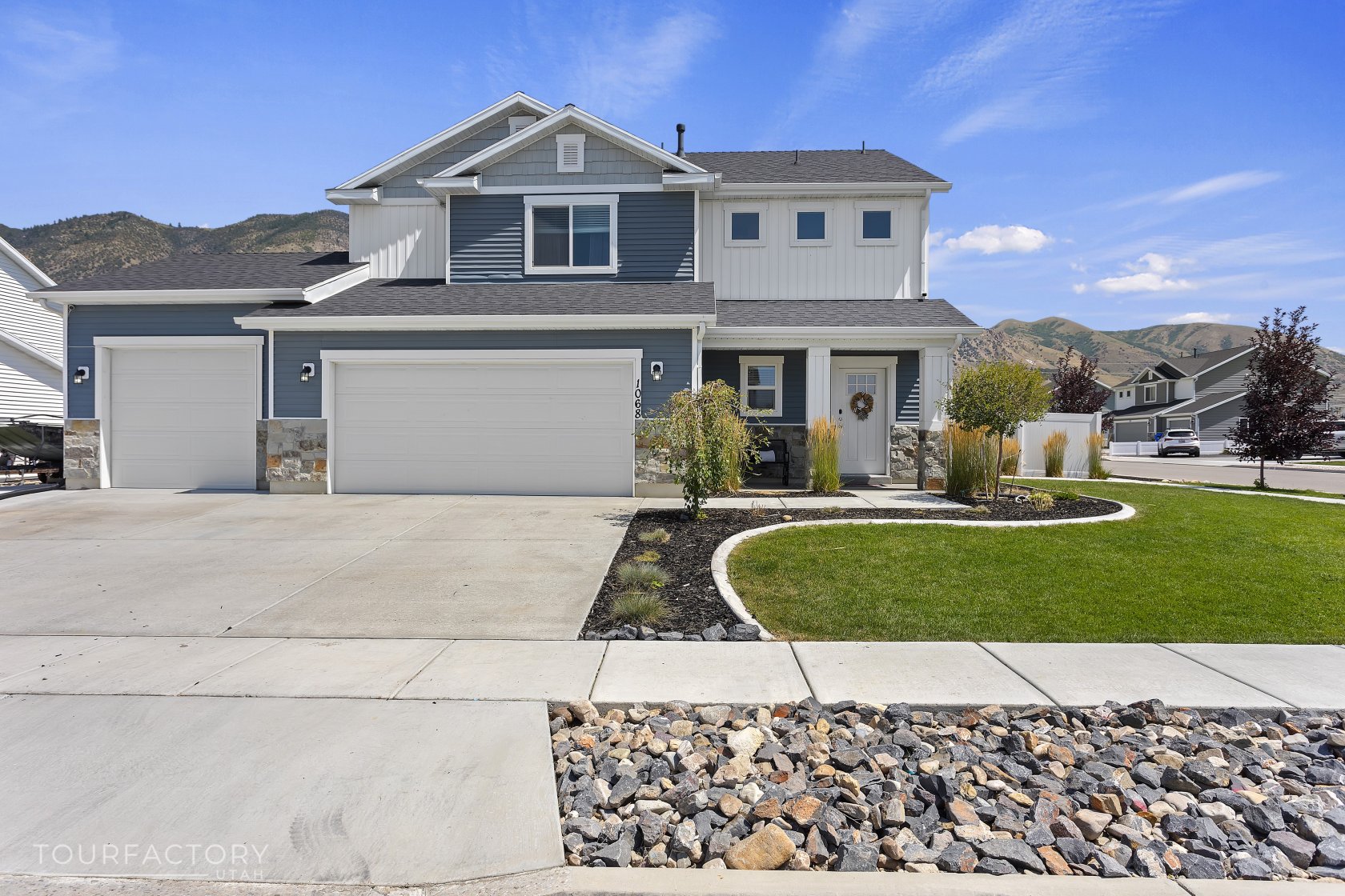 1068 N 575 W