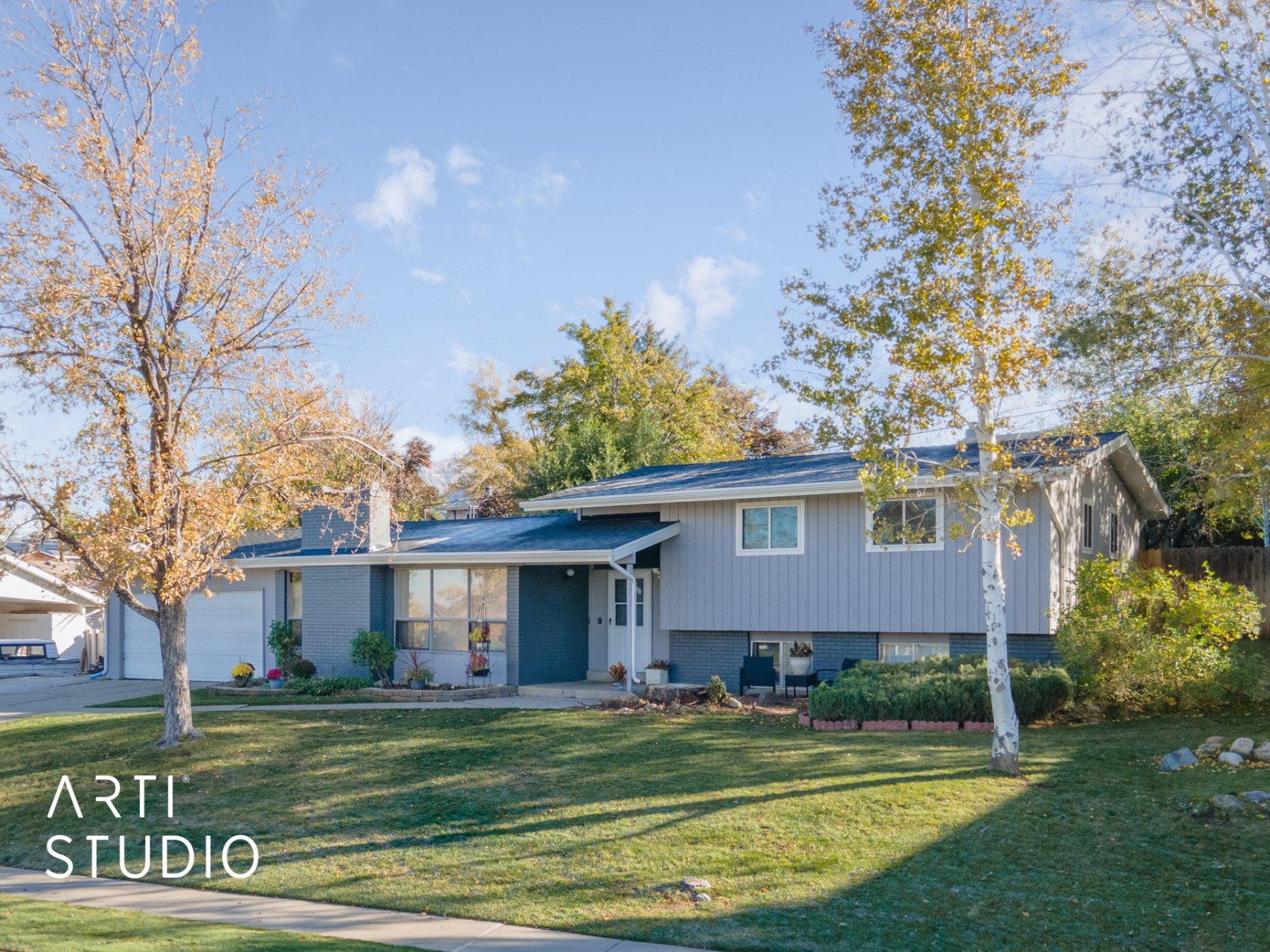  8811 S. Altair Drive