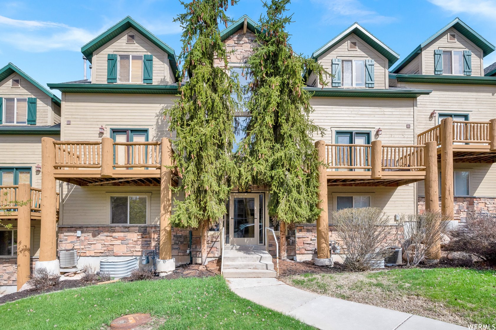 3555 N fox Run Dr  Unit 307