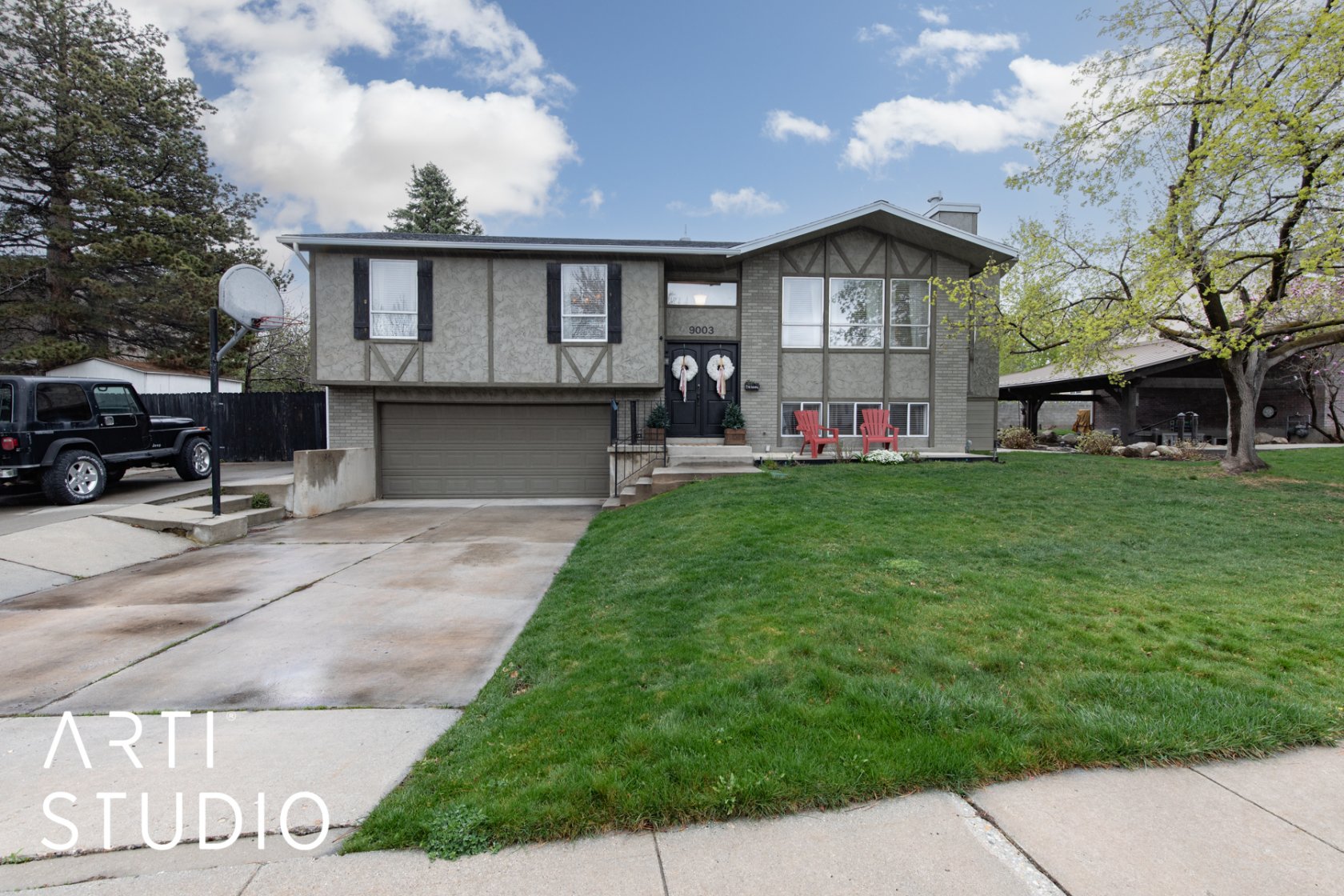9003 S North Forty Rd