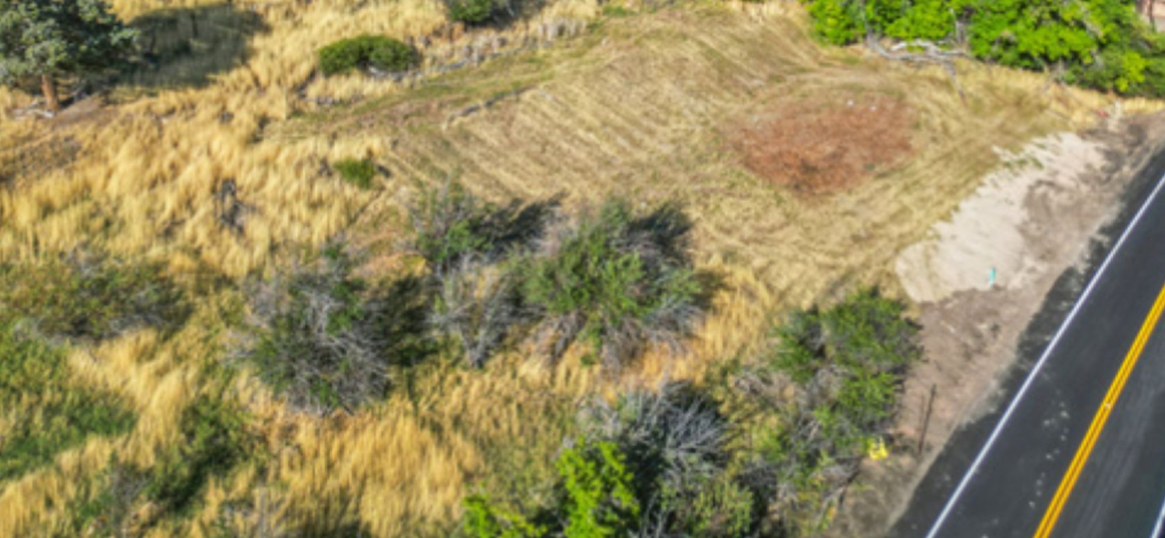 365 E CHALK CREEK RD.