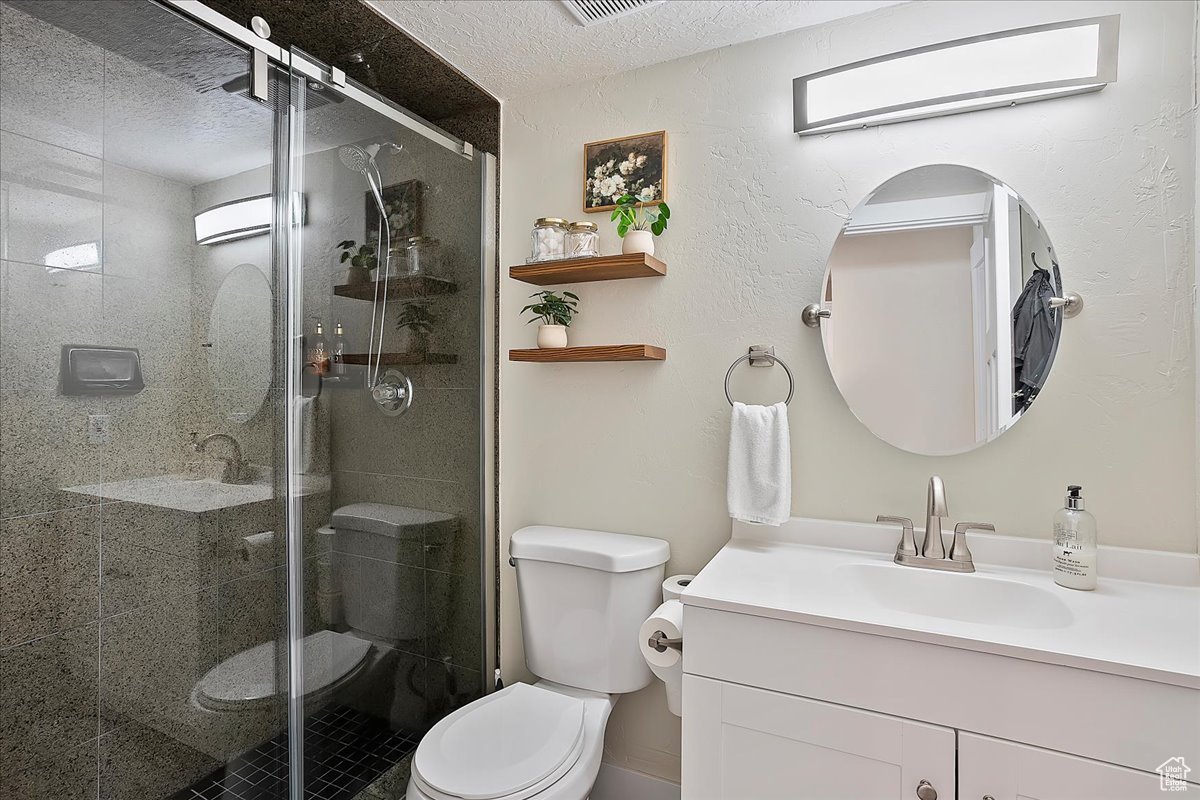 3615 N Wolf Lodge Dr #101