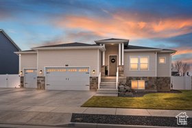 1092 S 4425 W