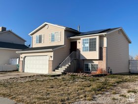 3164 W 4975 S