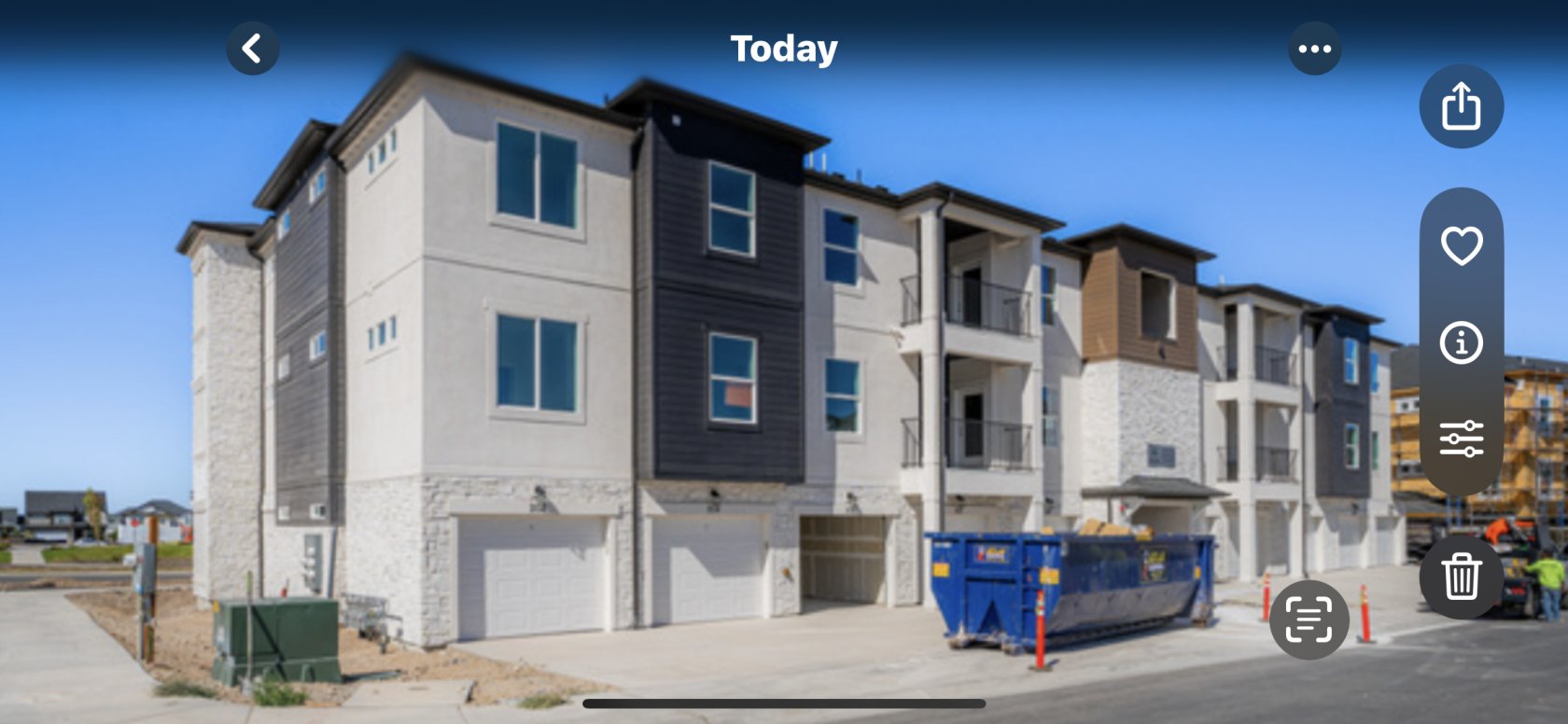 6528 N SKYLINE LOOP LN.