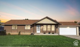 2536 N 2125 W