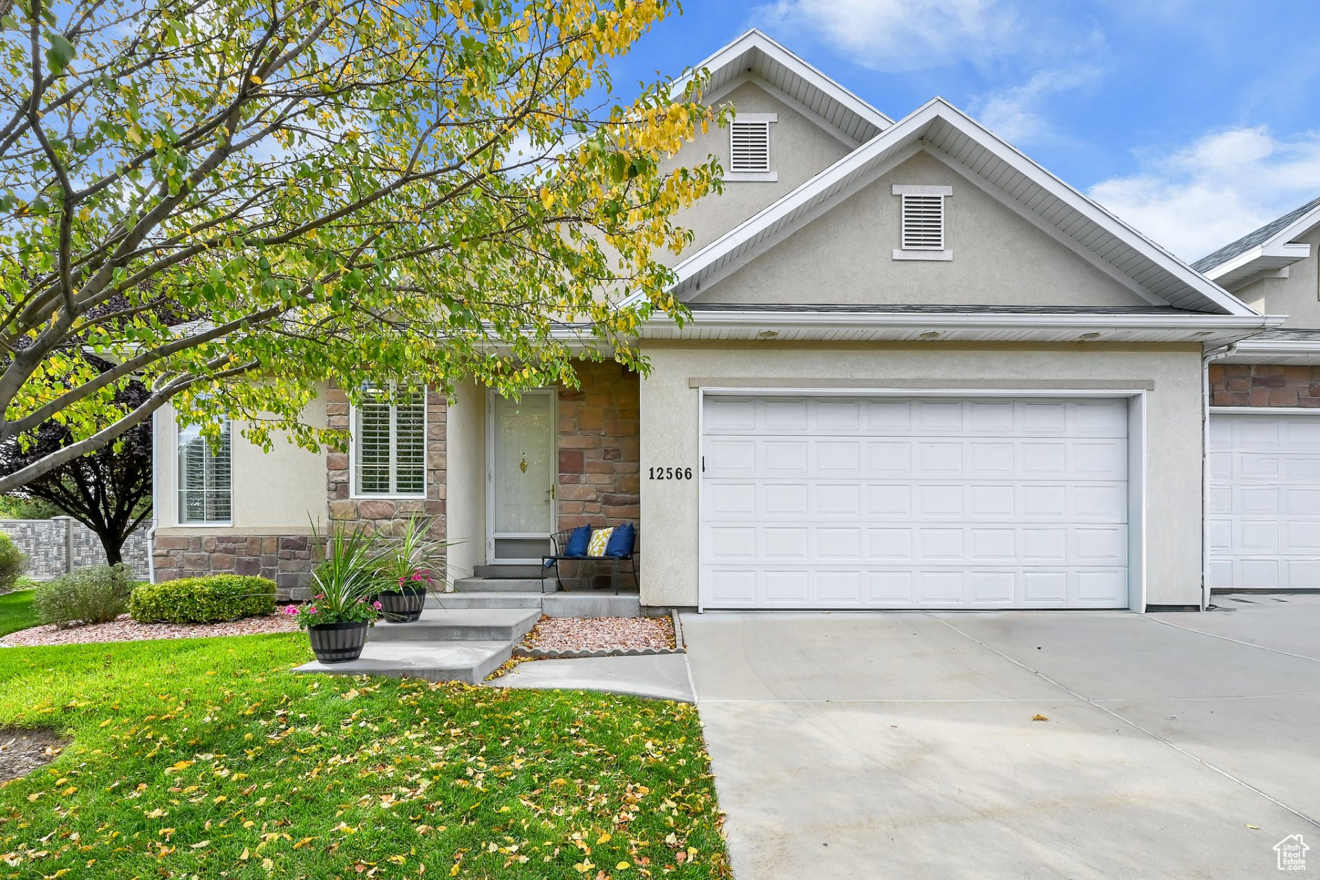 12566 S Tithing Hill Dr