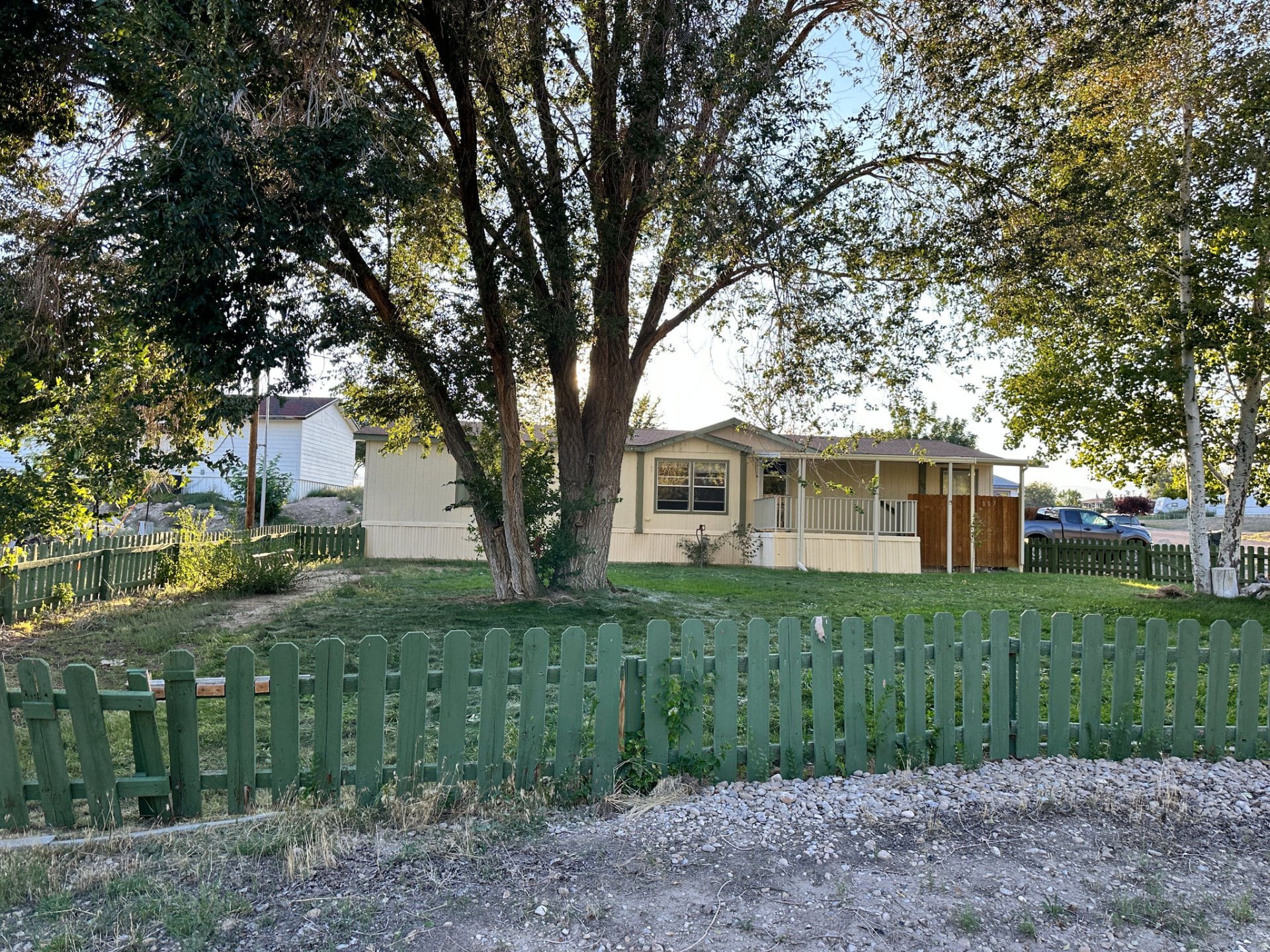 425 N Esquire PKWY #117