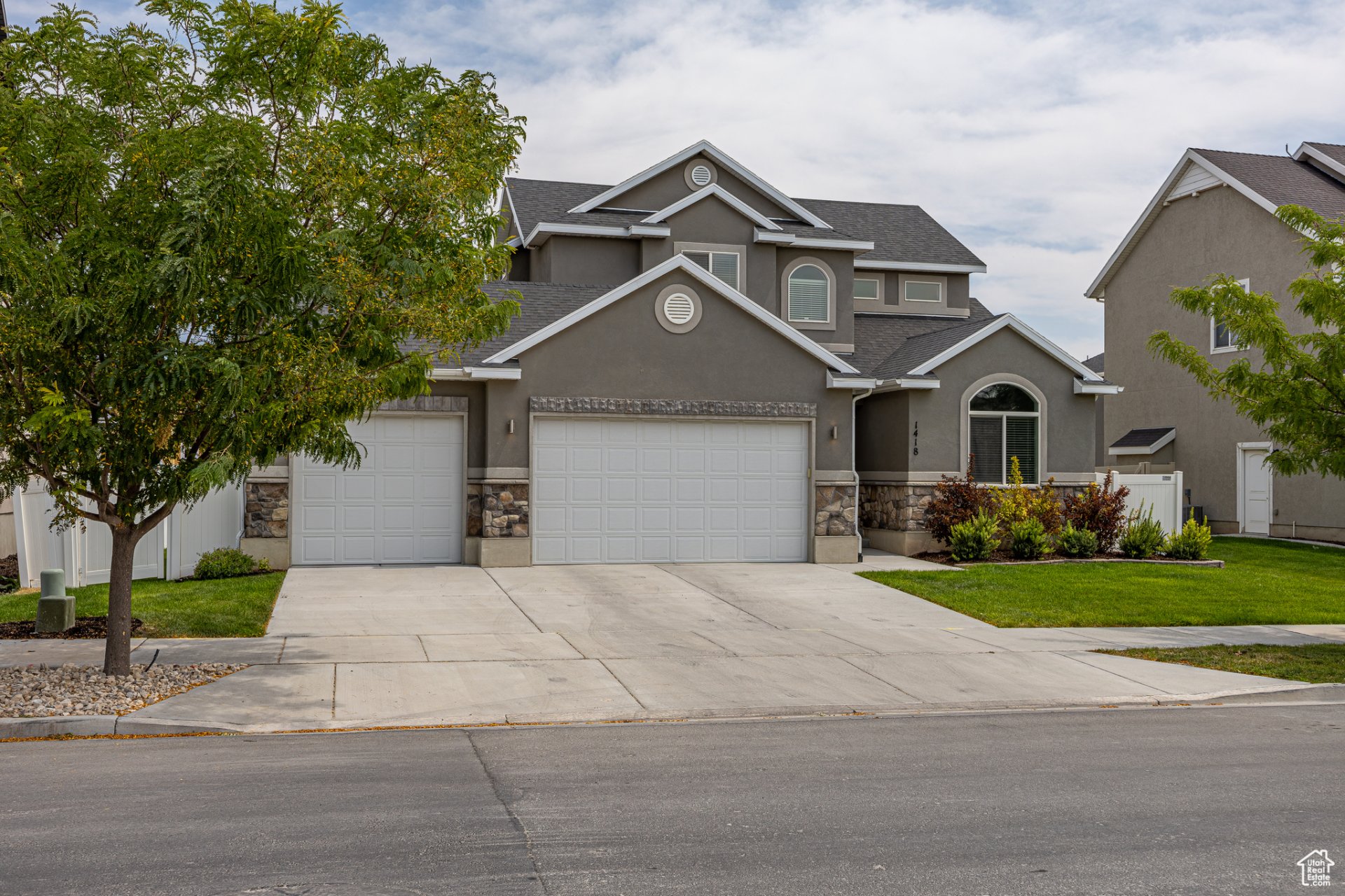 1418 N 3250 W