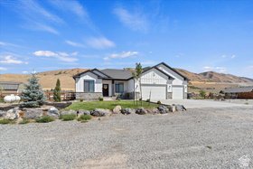 13720 N Highway 38
