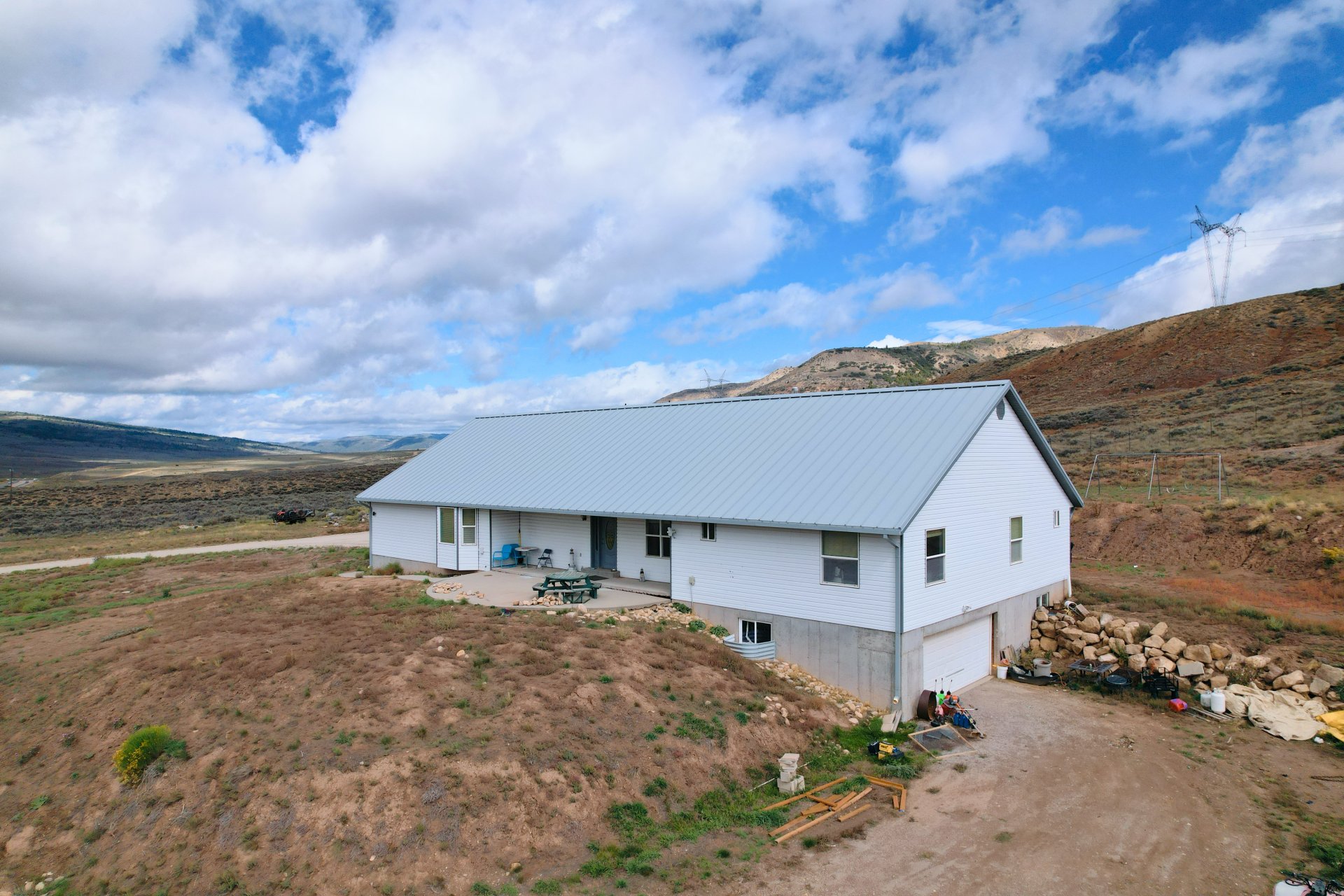 27215 N Highway 6 