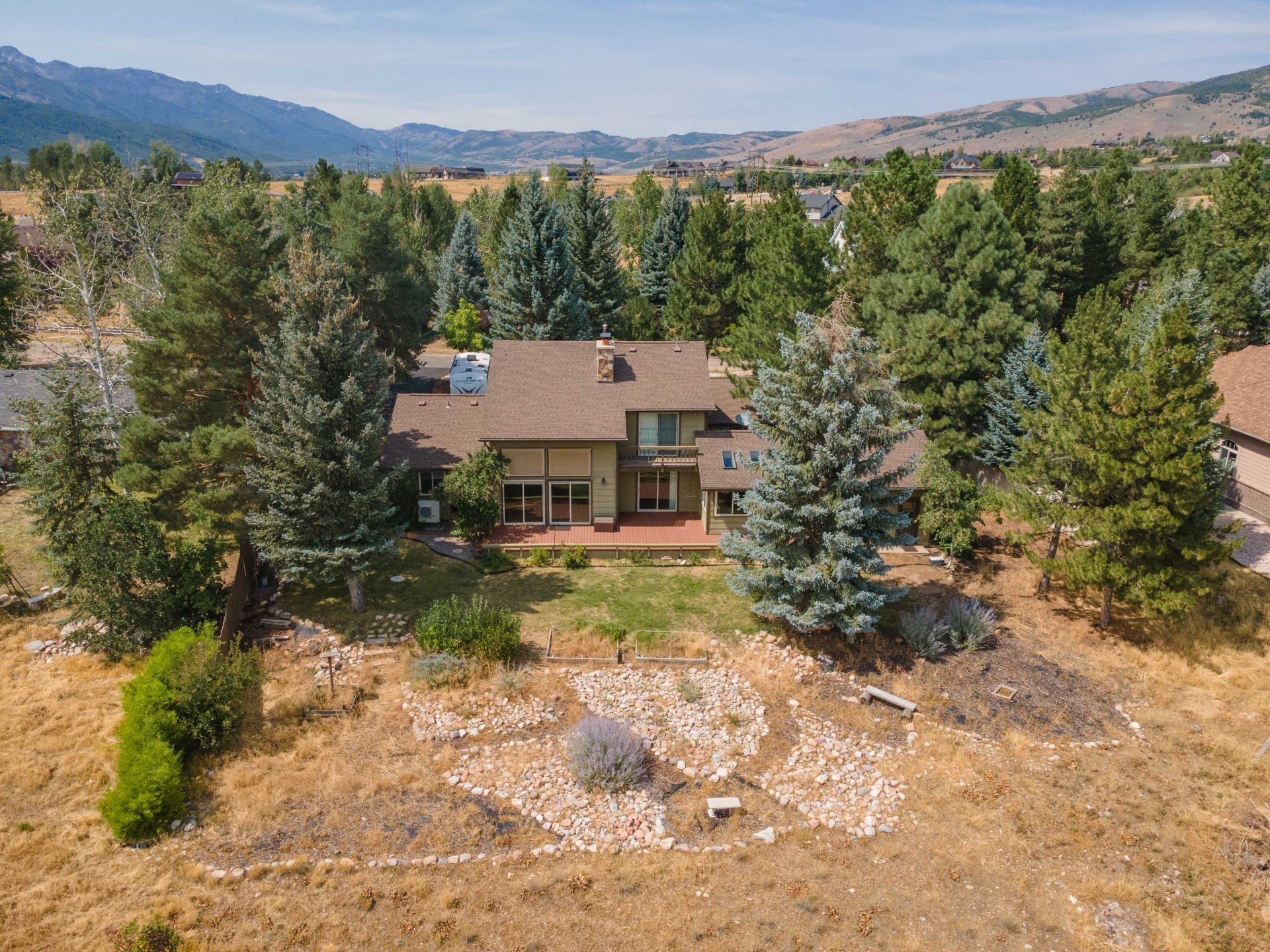 4573 E Fuller Dr