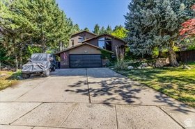 330 E 3325 N 