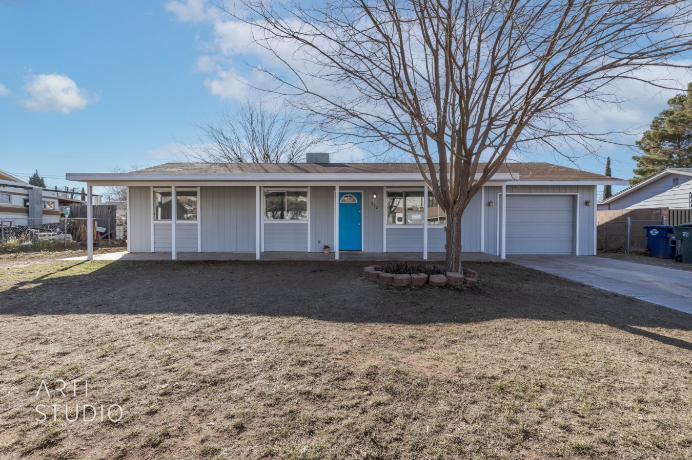 54203 Incredible home for the first time home buyer or amazing investment opportunity.