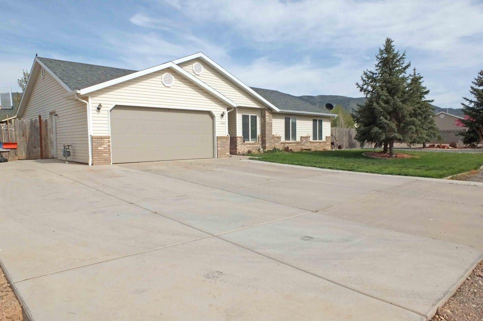 4468 N Utah Trail