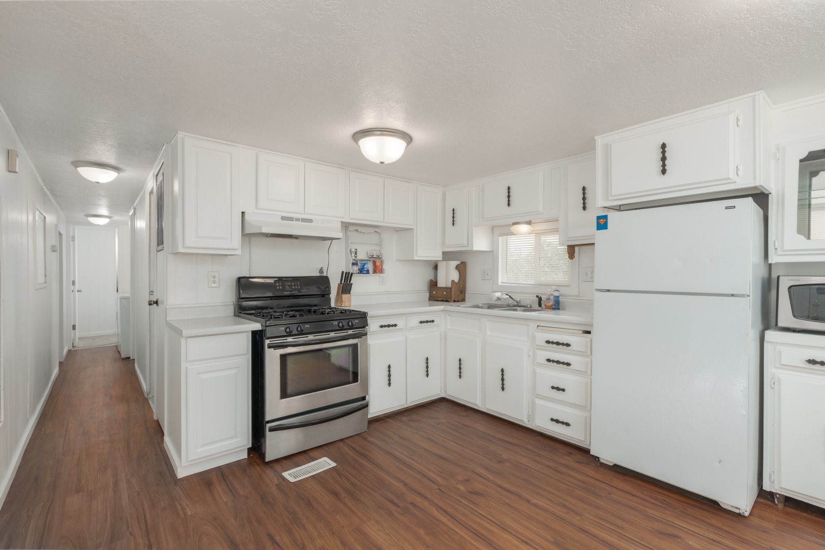 320 E Telegraph St.