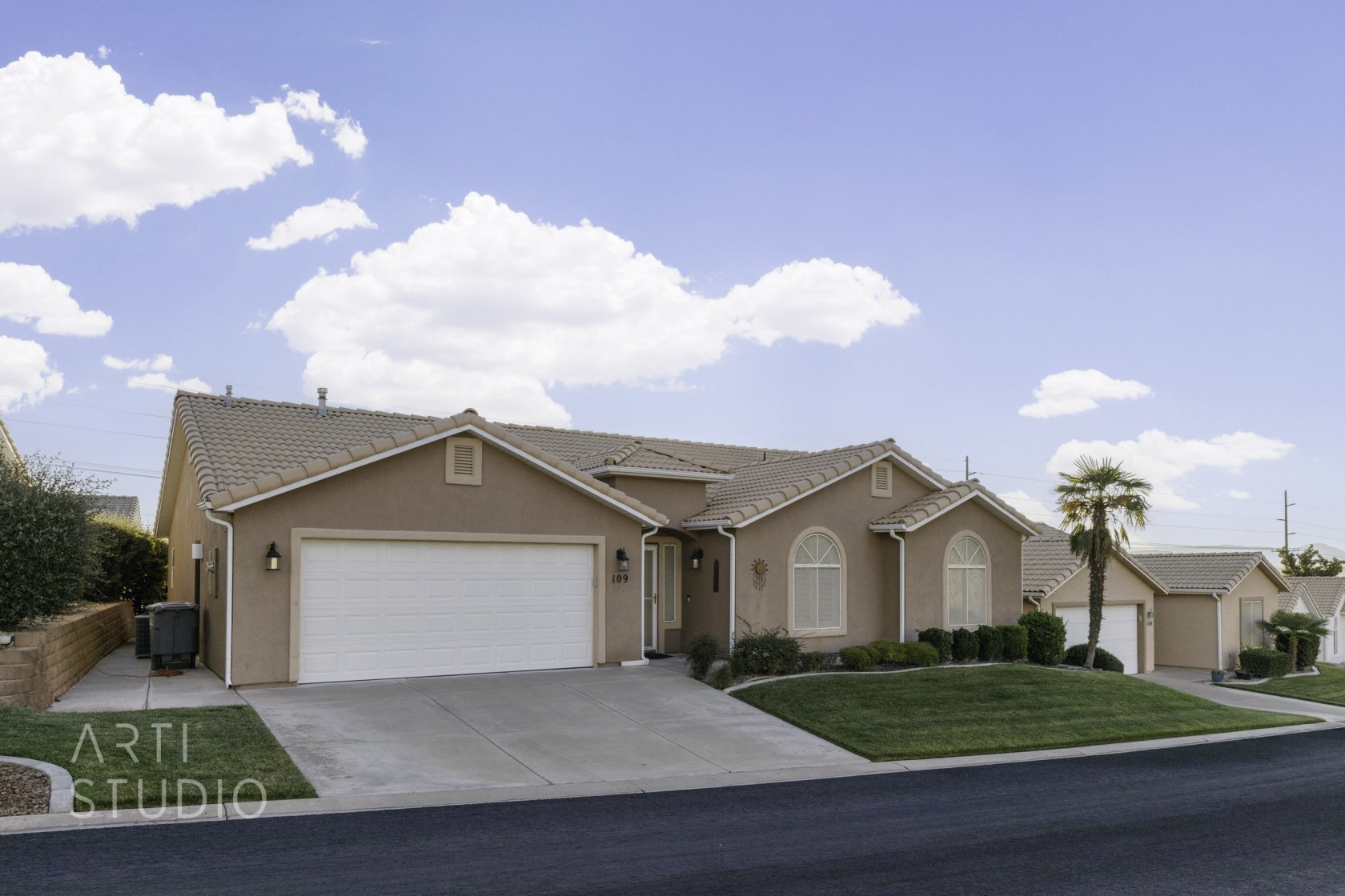 210 N Mall Dr, #109