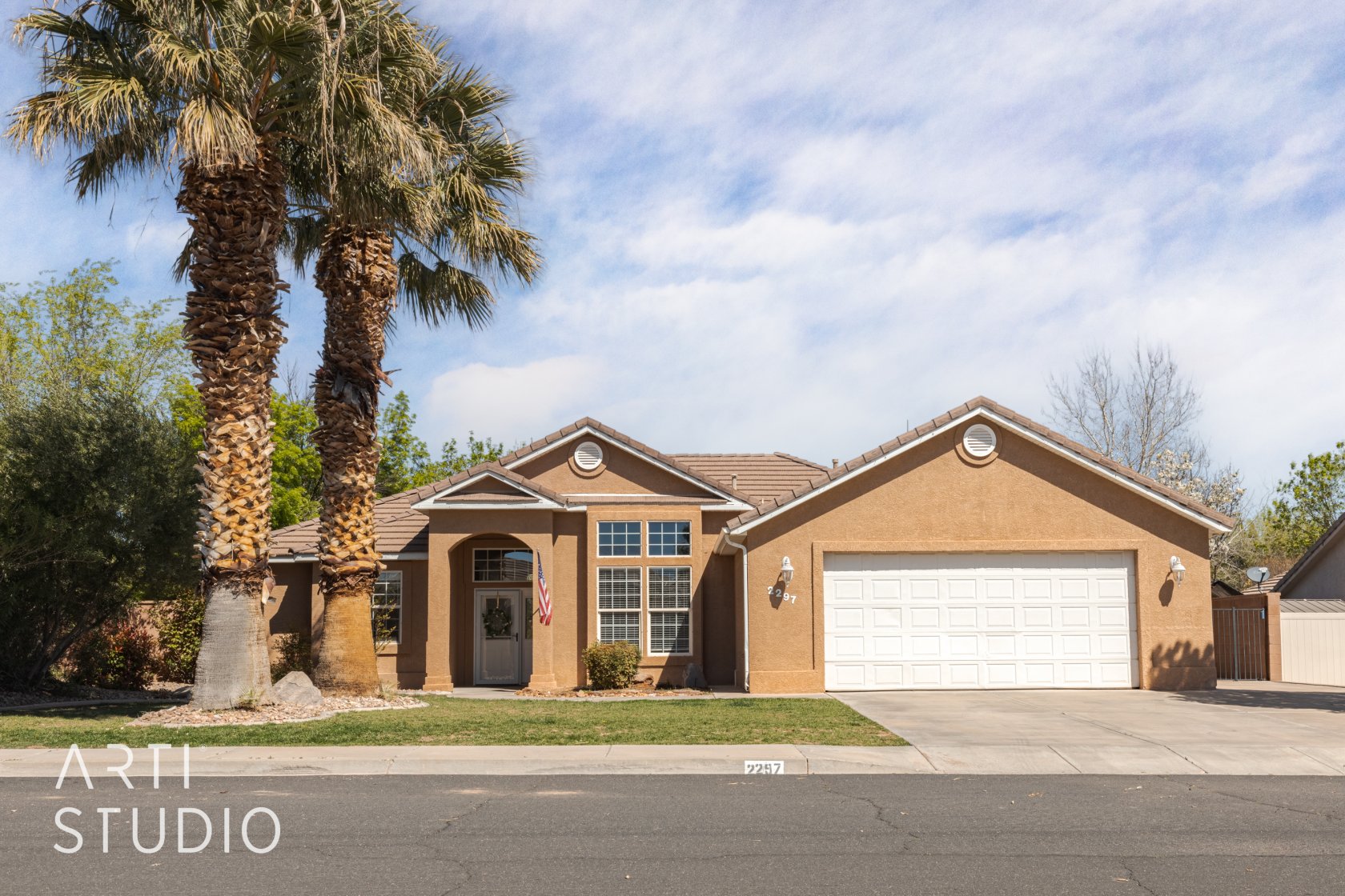 2297 E 440 N Circle