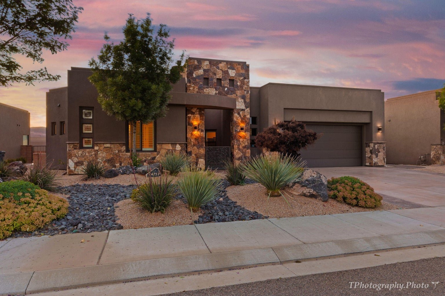 4757 N Cottontail Dr