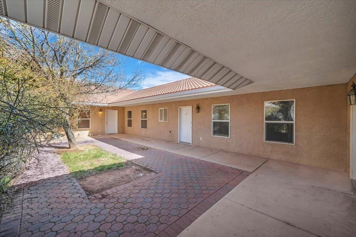 75 E Roundy Mountain