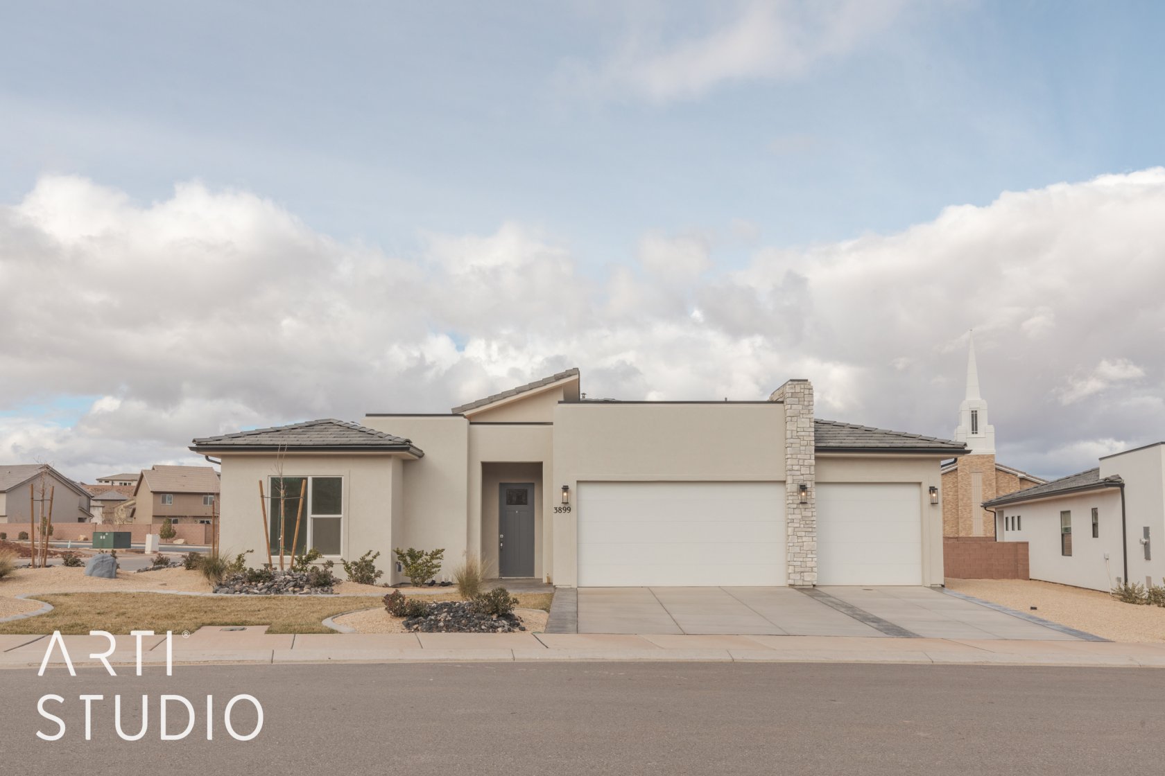 3899 E Cerro Way