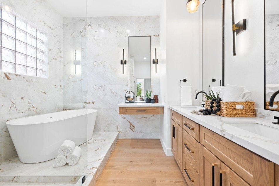 2255 North Tuweap #30