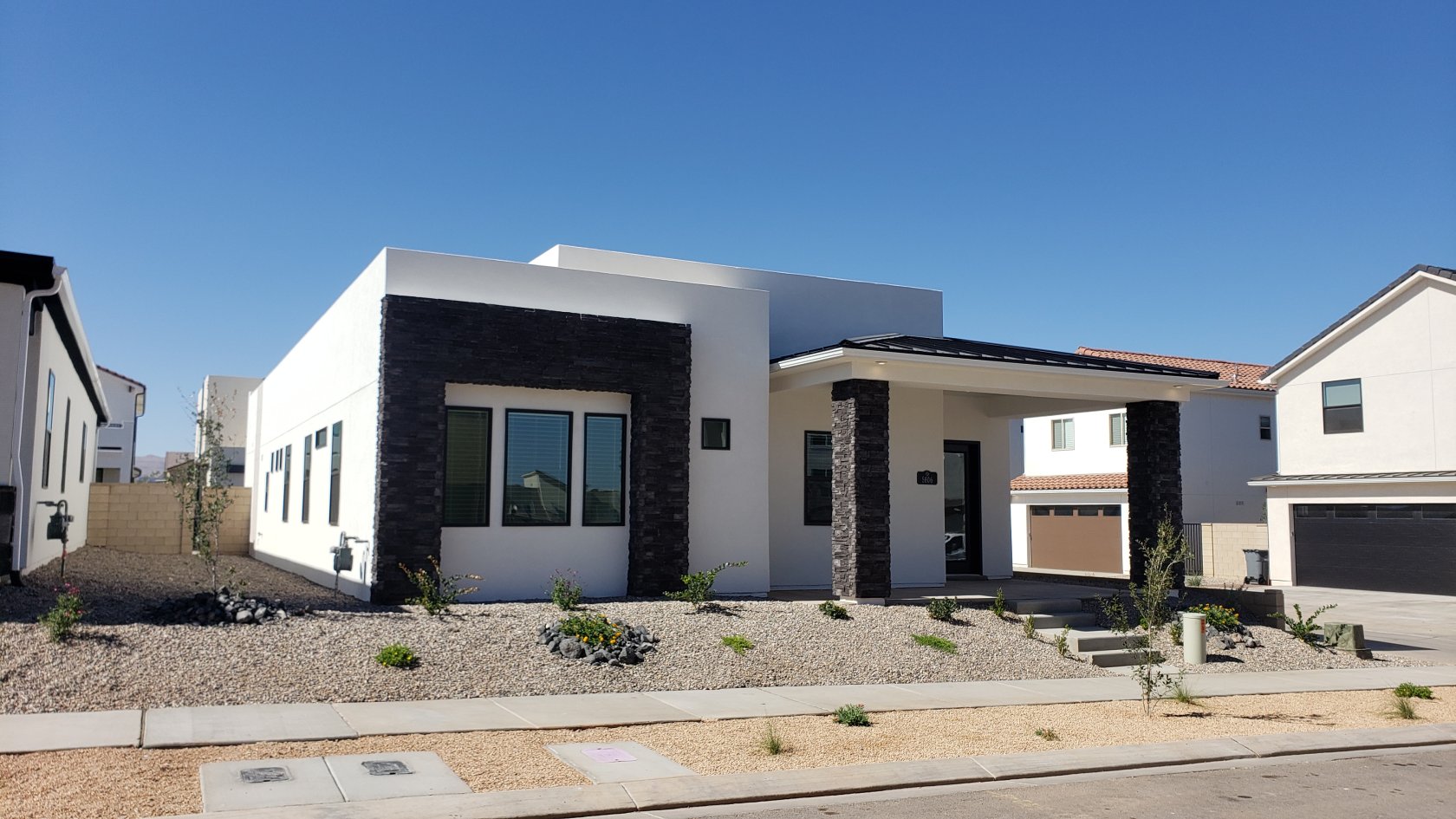 5806 S. Garnet Drive