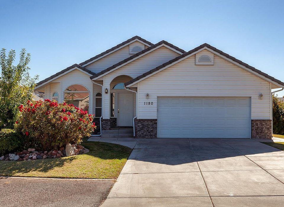 1180 E Hubbard Pl