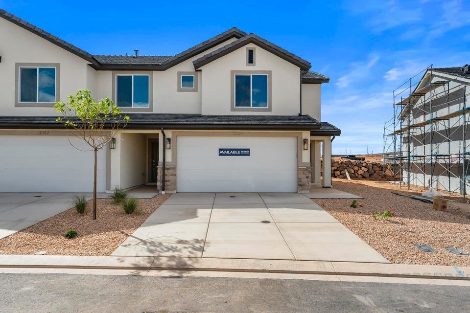 2169 S Wolverine Way