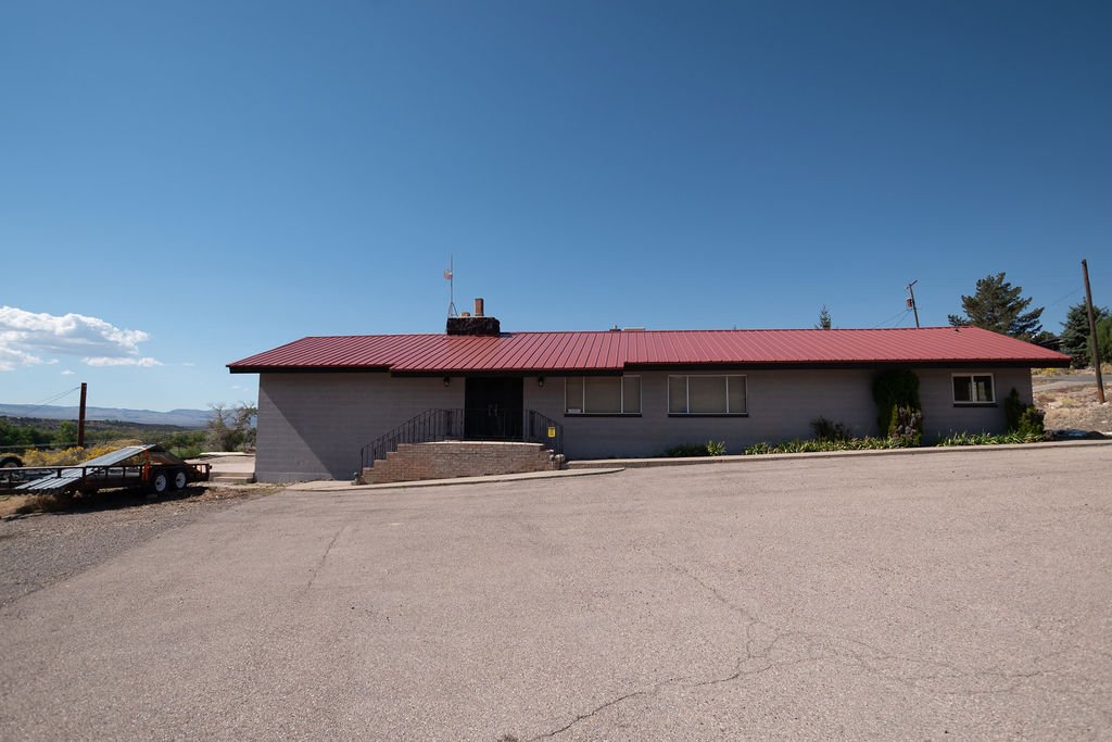 399 N HWY 153