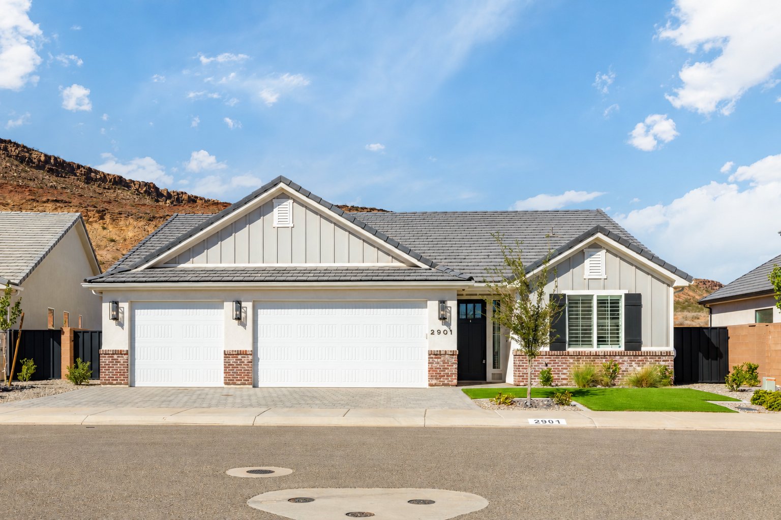2901 E Rill Dr