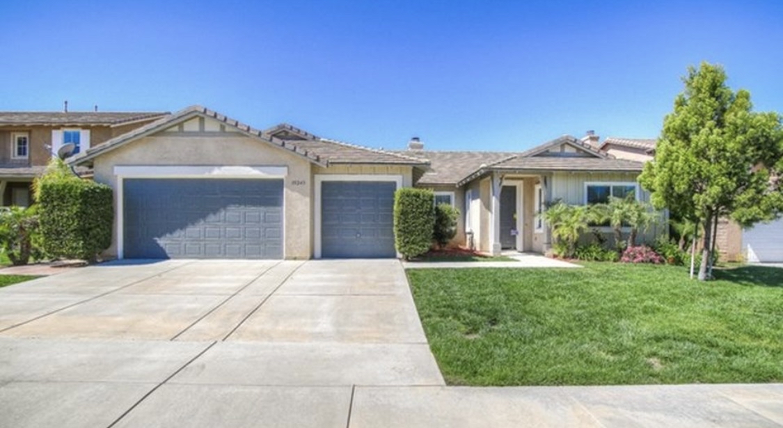 56379 Welcome to this SINGLE STORY four bedroom and three bath home located in the heart of French Valley in Winchester, CA! Open Floor plan with tall ceiling and tons of natural light. Home has 3 car garage, 240 outlet to charge EV vehicle and solar to power it all. TEMECULA SCHOOL DISTRICT!