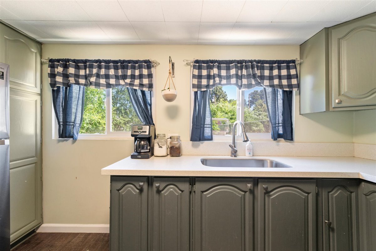 2465 Lilac Trail