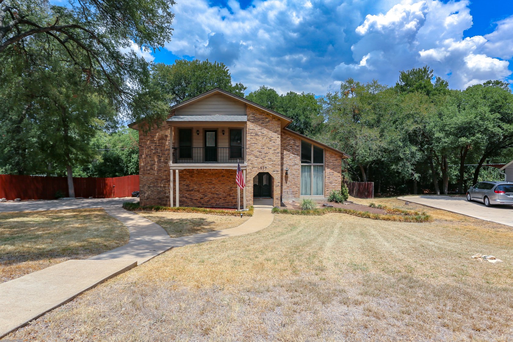 517 Pecos Trail