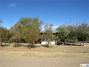 201 Cedar Ridge Circle 