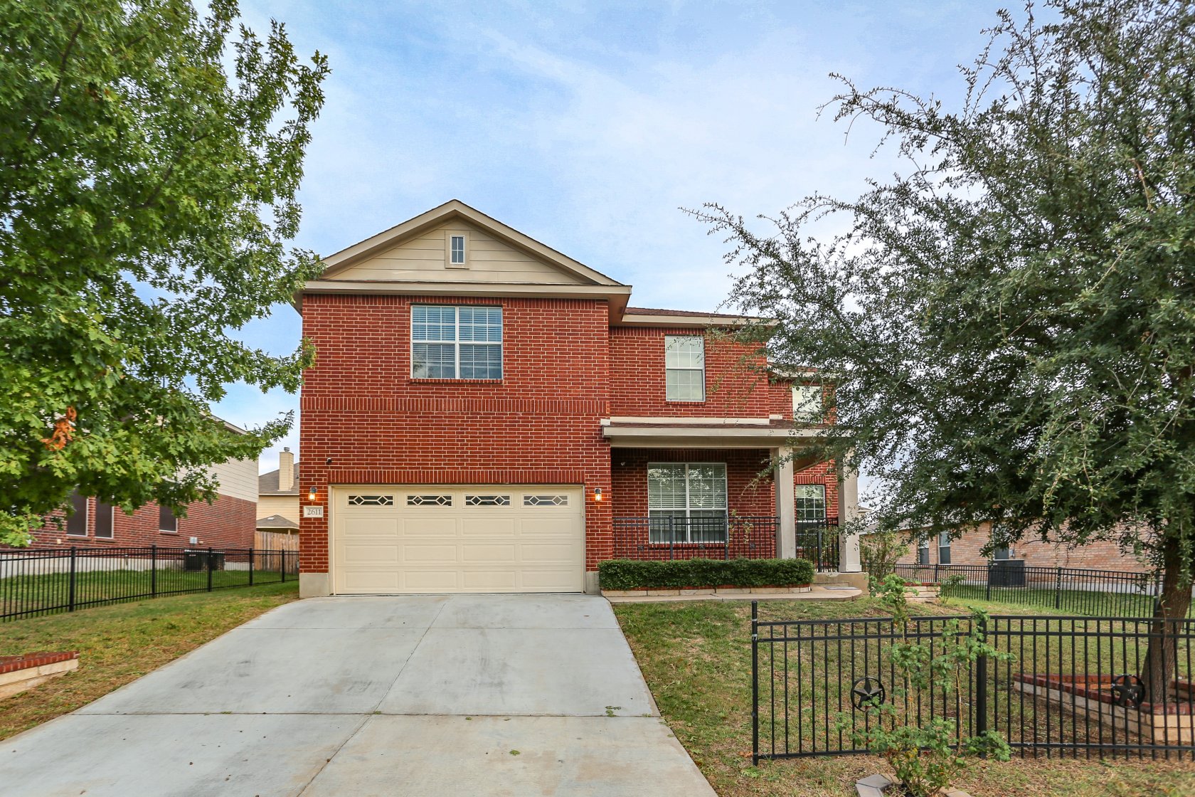 2611 White Moon Drive