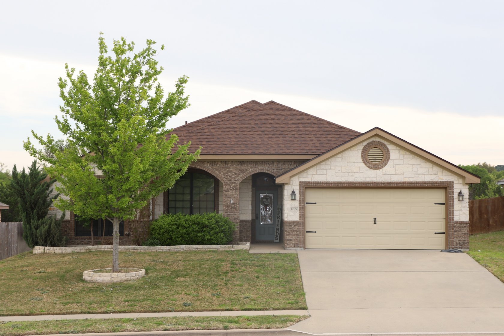 1709 Lindsey Dr.