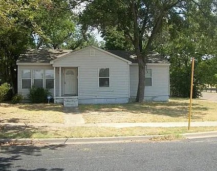 1305 Gray Drive