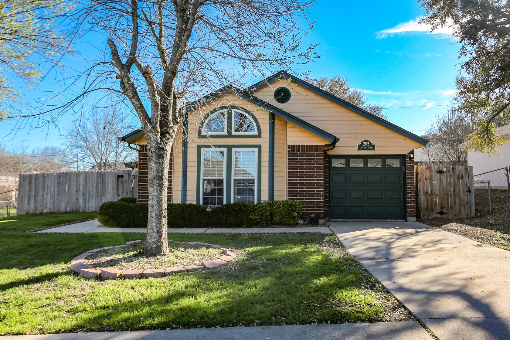 205 Halter Dr