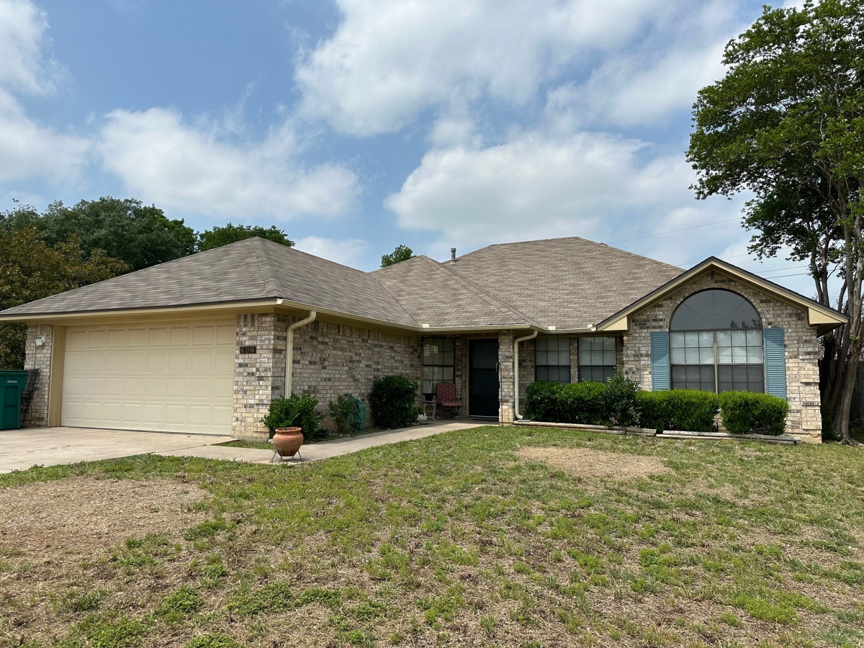 406 Duece Crt