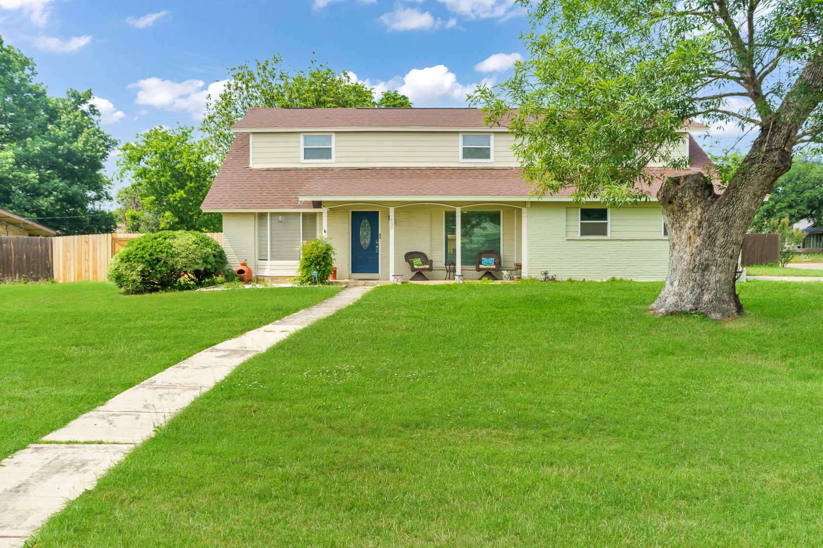 437 Cloudmont Dr.
