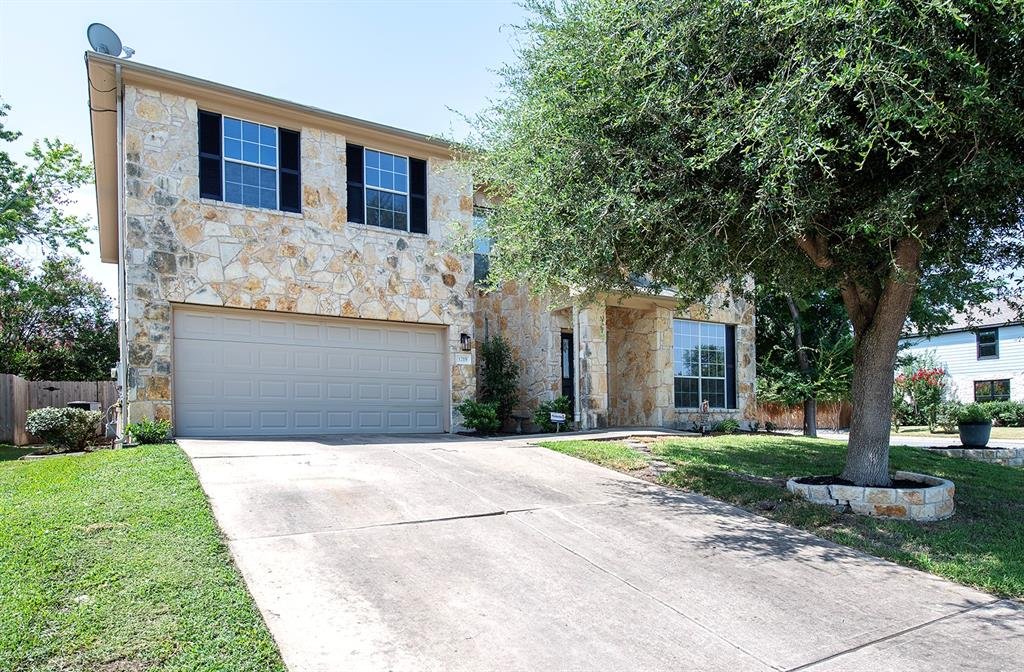 1215 Ashberry Trail