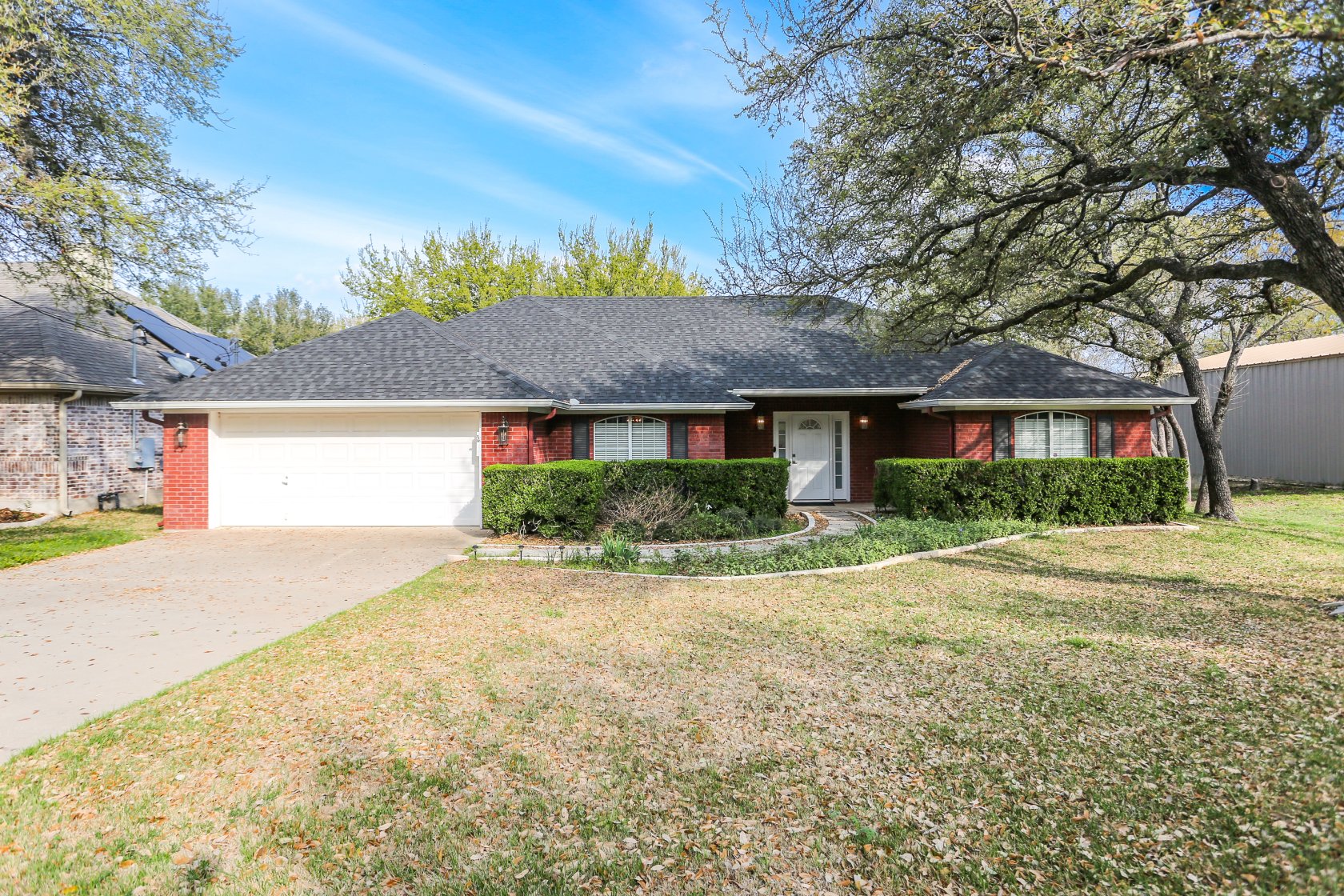301 Arrowhead Pt